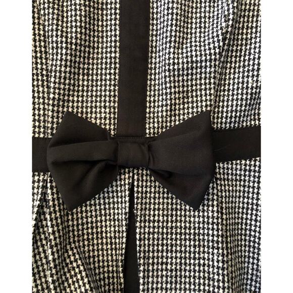 NWT Womens Black White Herringbone Split Neck dress size M - Picture 8 of 12